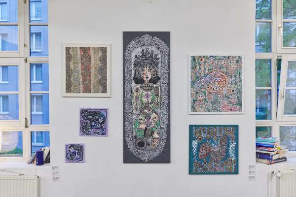 Sechs Werke der Künstlerin werden in den Ausstellungsräumen der ASA Open Studios gezeigt.